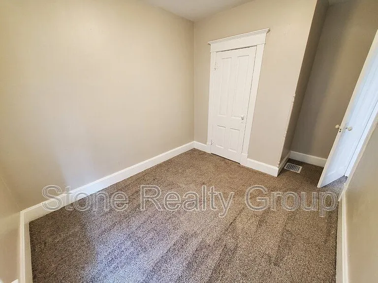 510 S 18th St — Photo 7