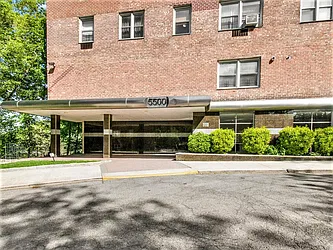 Sold by Robert E. Hill 