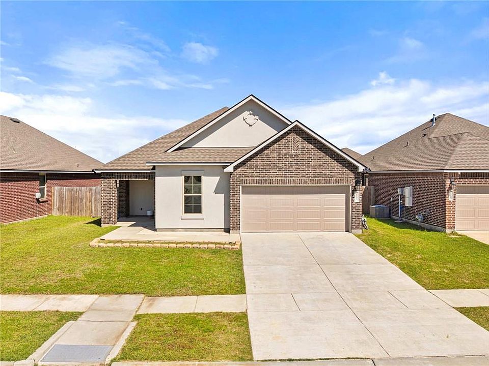 1st image of 5233 Summer Pecan Rd