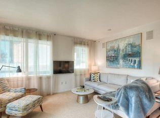 81 Clay St APT 423, Seattle, WA 98121