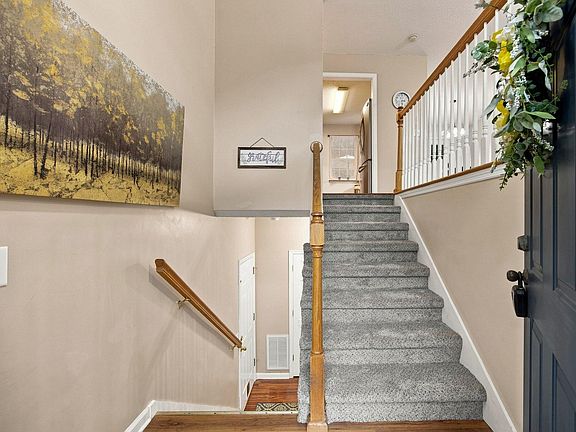 3rd image of 1024 Lower Mill Rd
