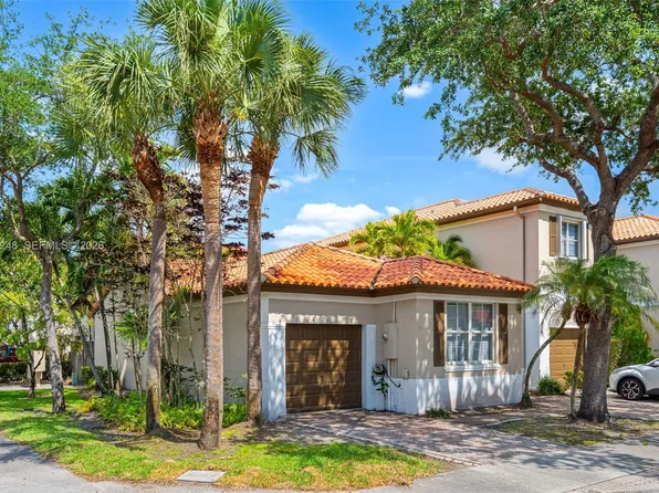 14435 NW 83rd Pl, Miami Lakes, FL 33016