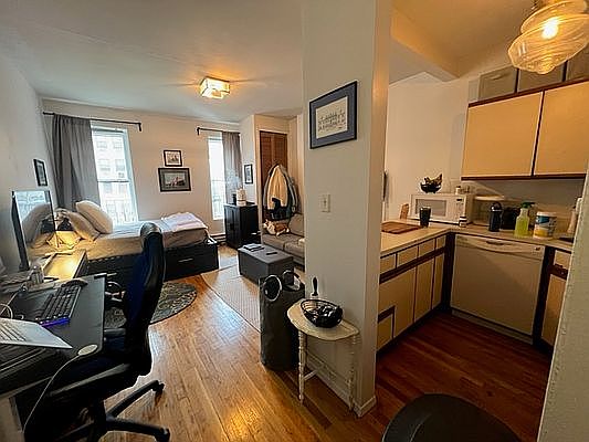1st image of 765 Washington St APT 3W
