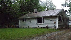 driveway side to garage