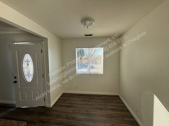 4th image of 2328 San Padre Ave