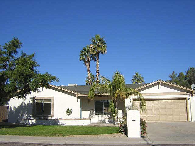 1st image of 4322 E La Puente Ave