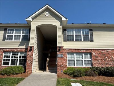 1880 Crest Hollow Dr APT 204, Winston Salem, NC, 27127