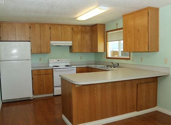 5th image of 1946 NE Thomas St