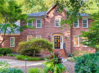 222 Cedar Trl, Winston Salem, NC 27104
