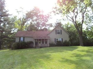 714 S Berkey Southern Rd, Swanton, OH 43558