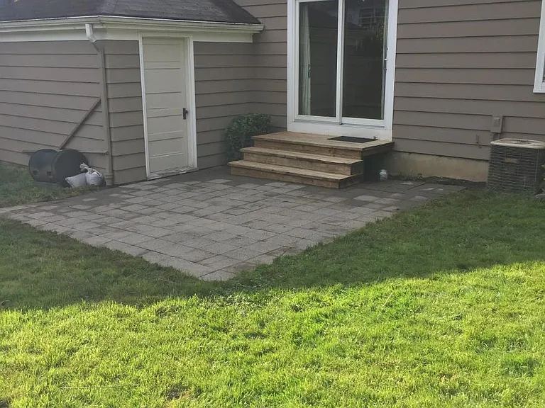 4417 SE Crystal Springs Blvd — Photo 5