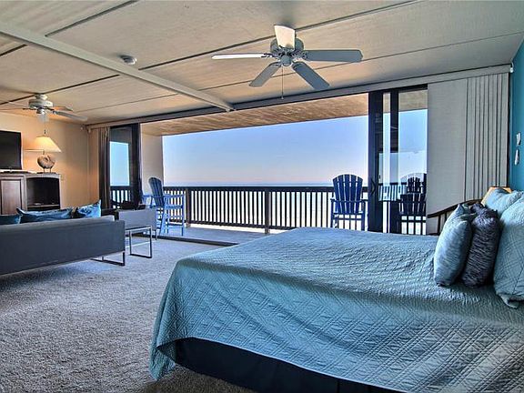 3rd image of 6021 State Highway 361 APT 501