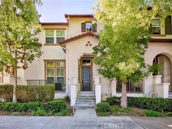 2169 Silva Dr, Fullerton, CA 92833