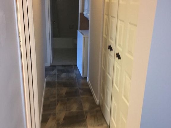 3rd image of 2300 Pimmit Dr APT 1212