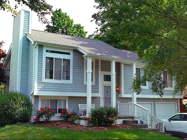 2984 Pinecone Ln, Columbus, OH 43231