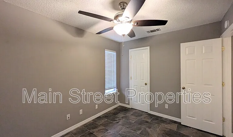 3180 Birdseye Cir — Photo 14