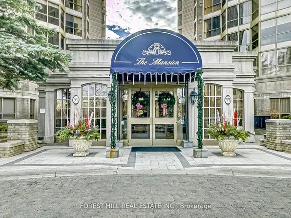 55 Kingsbridge Garden Cir #Penthouse 7, Mississauga, ON L5R 1Y1