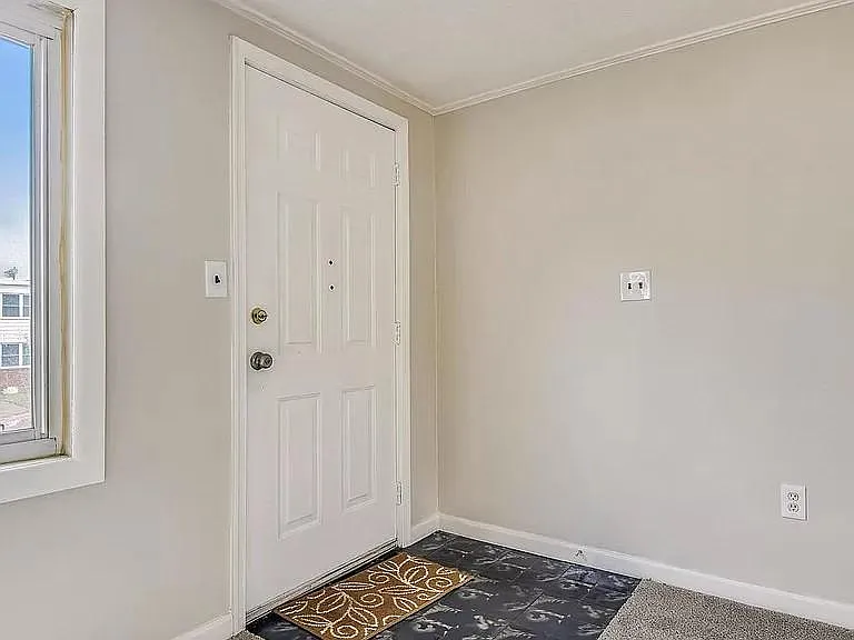 8025 Lansdale Rd — Photo 8