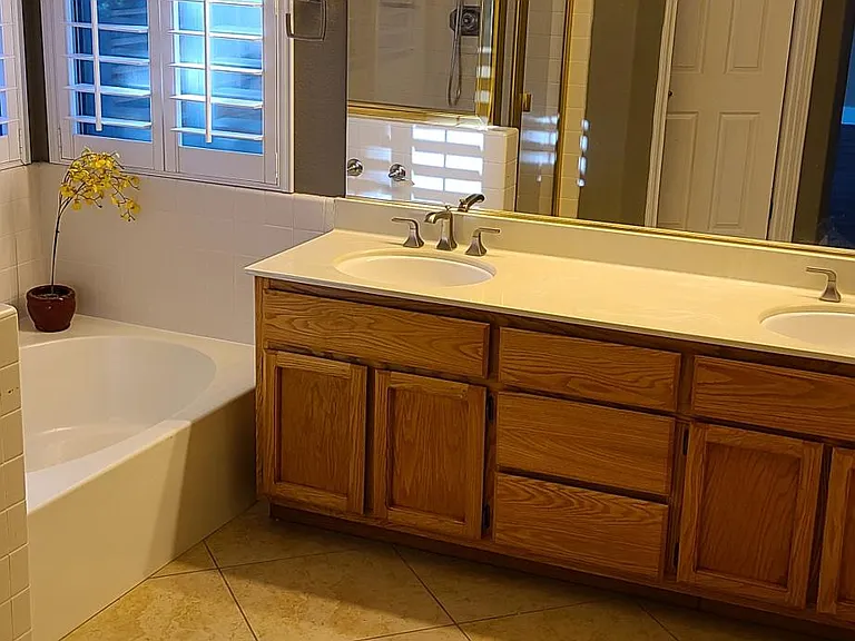 8334 Sea Island Ct — Photo 12