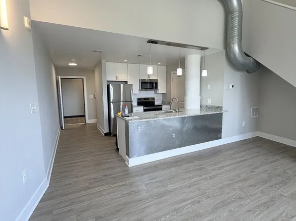 1501 Saint Paul St, Baltimore, MD 21202