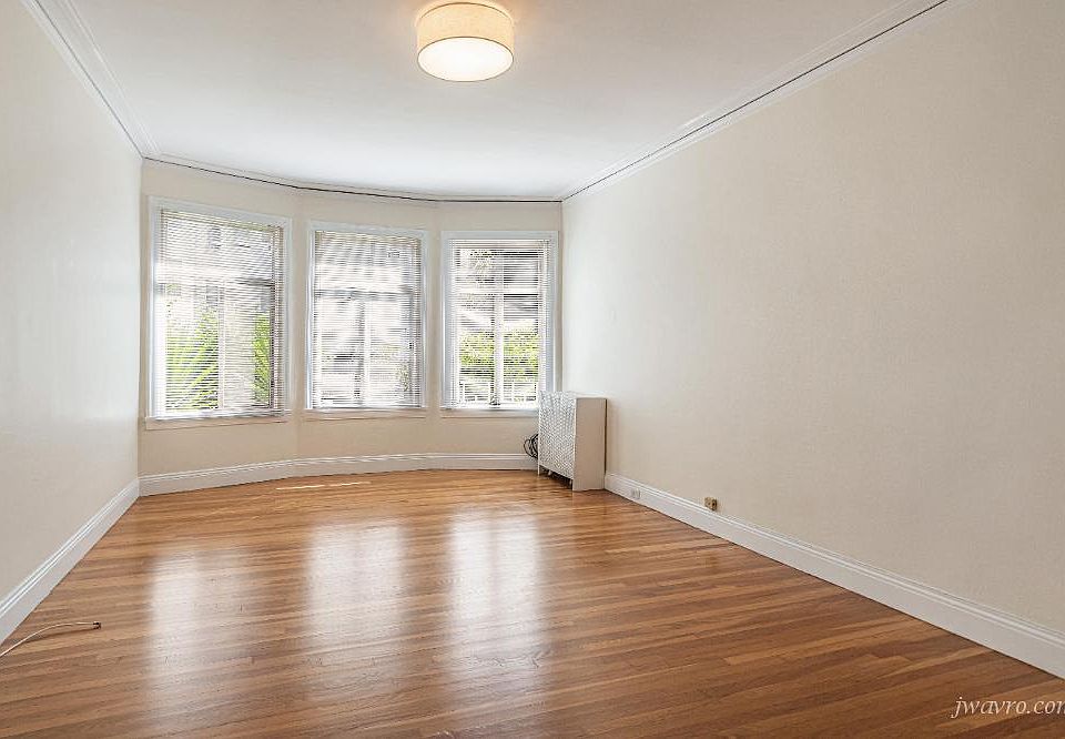 1st image of 1545 Greenwich St #3