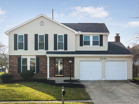 2nd image of 2251 Presley Dr