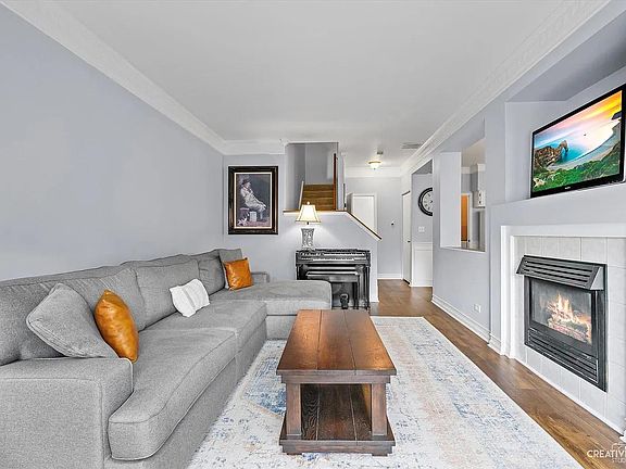 3rd image of 224 Heather Glen Dr Unit 224