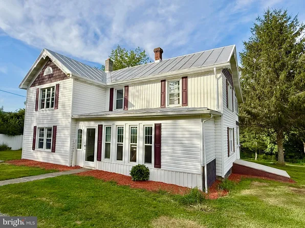 4543 Blue Gray Trl, Franklin, WV 26807