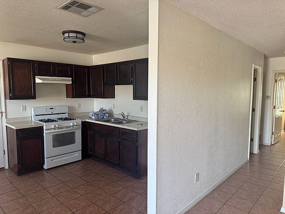 2nd image of 2212 Tierra Bonita Way