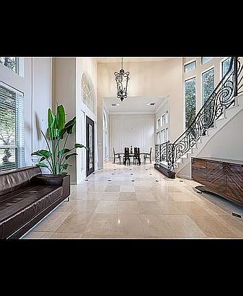2nd image of 18403 Gibbons Dr