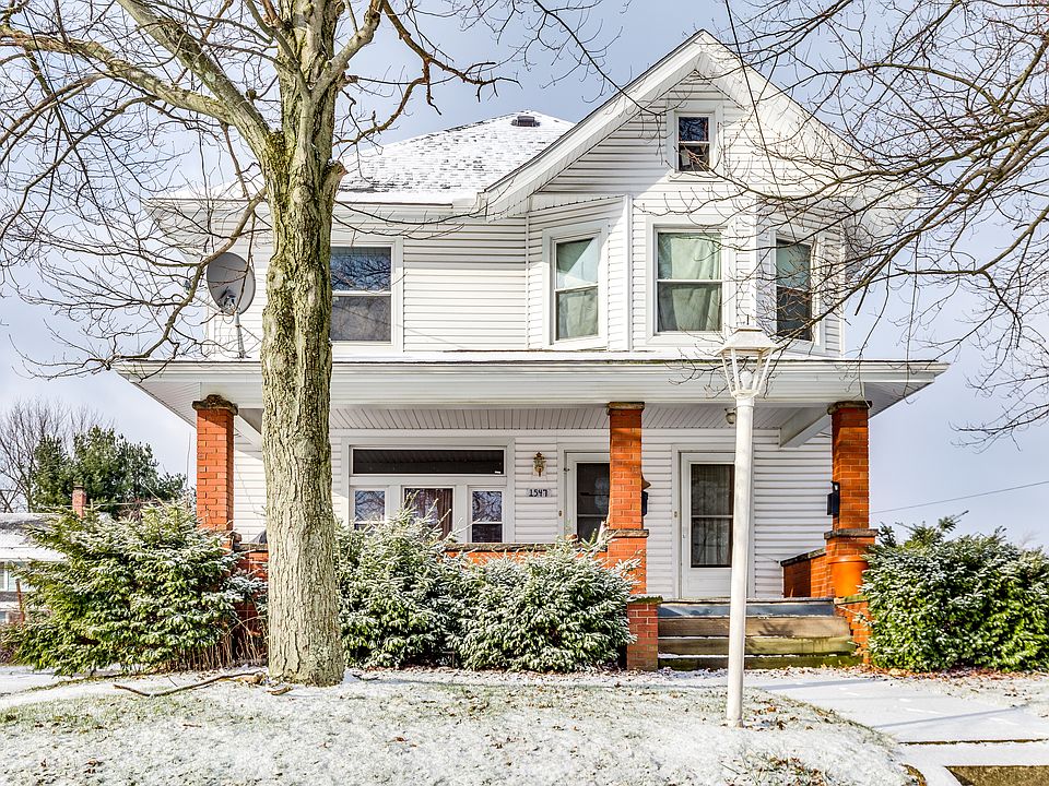 Multi family Colonial