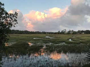13 Bear Island Rd, Hilton Head Island, SC 29926