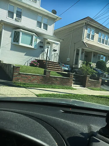 532 Linden Ave Photo 1