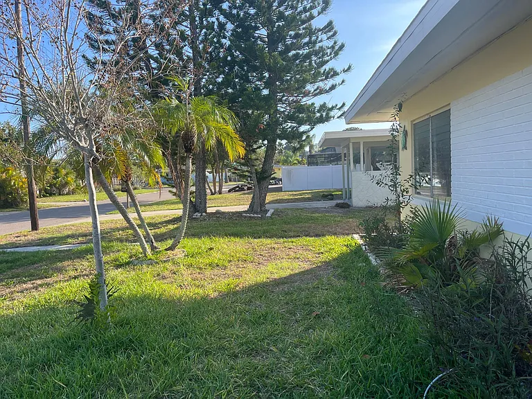 2476 Coronado Way — Photo 21