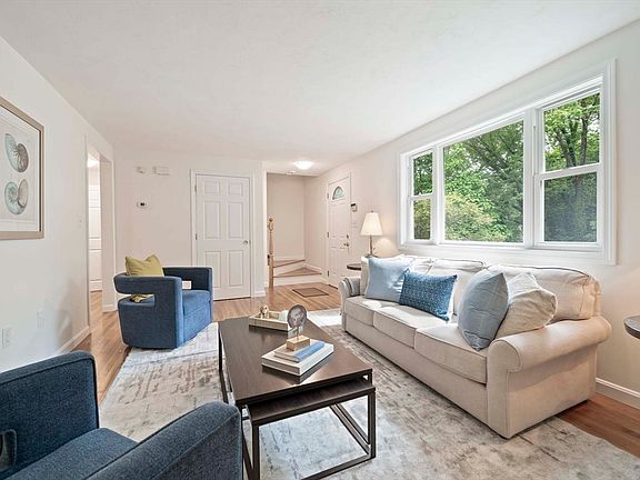 2nd image of 68 Cedar St Unit 68
