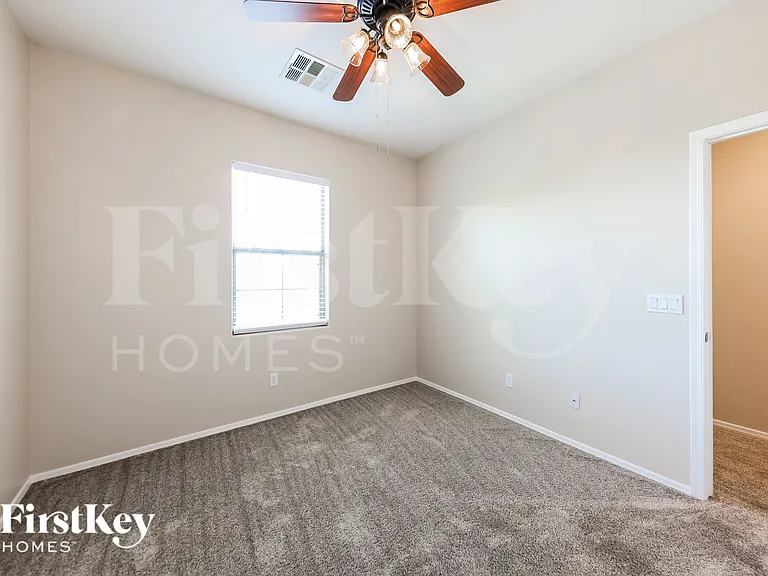 25942 N 54th Ave — Photo 12