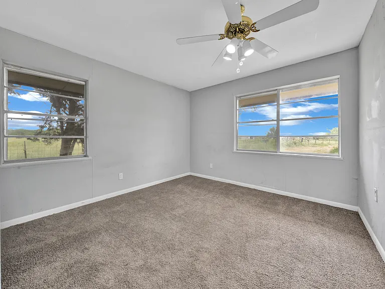 9209 FM 1570 N — Photo 30