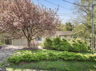 2377 Stallion Dr, Auburn, PA 17922