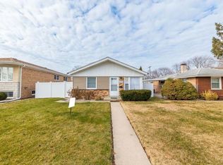 7704 Monitor Ave, Burbank, IL 60459