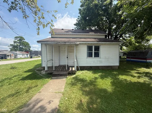501 S 21st St, Elwood, IN 46036