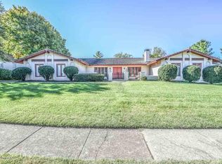 504 Colonel Anderson Pkwy, Hurstbourne, KY 40222