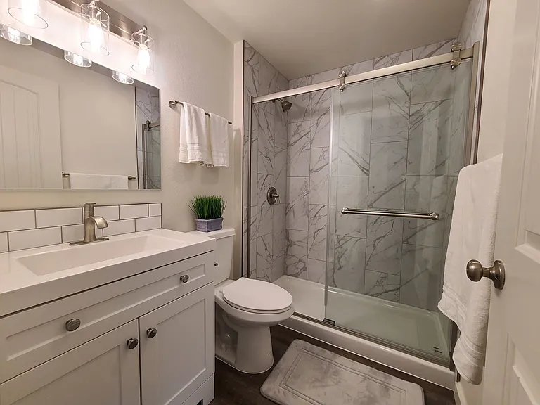 827 E Ermina Ave — Photo 10