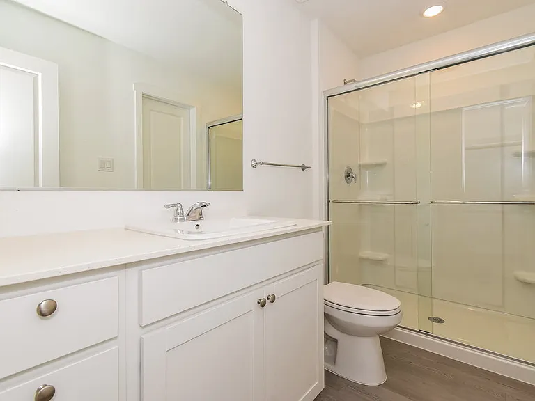1718 Crossbill St — Photo 12