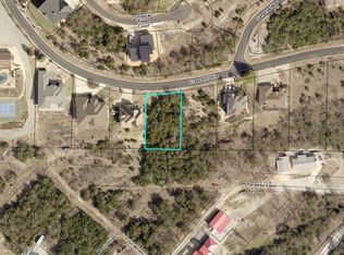 1065 Crescent Dr, Hollister, MO 65672