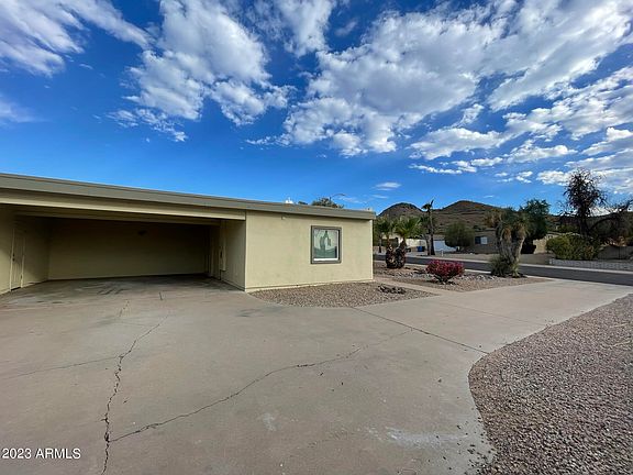 4th image of 2448 E CLAIRE Drive