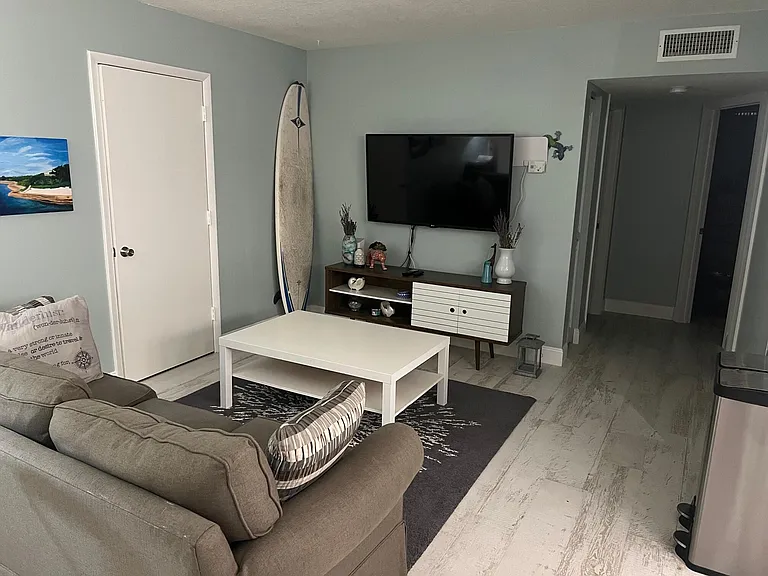 312 Southwind Dr #107 — Photo 8