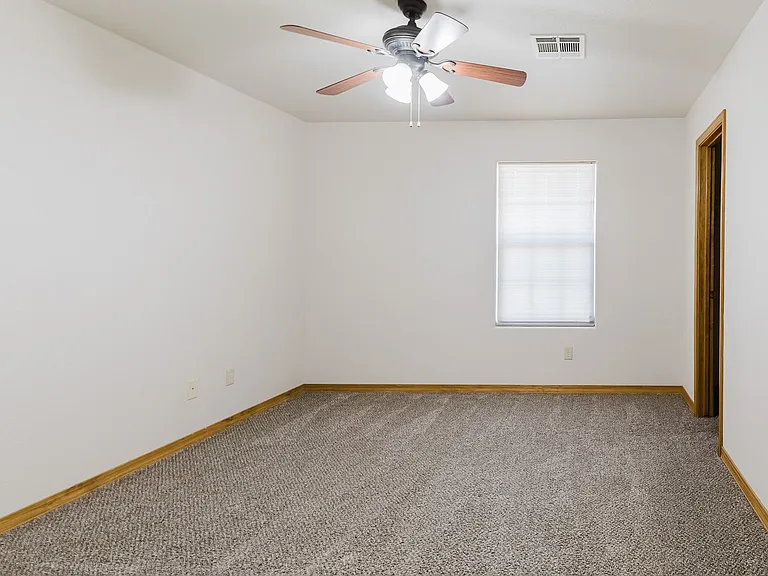 413 Chaco Dr — Photo 20