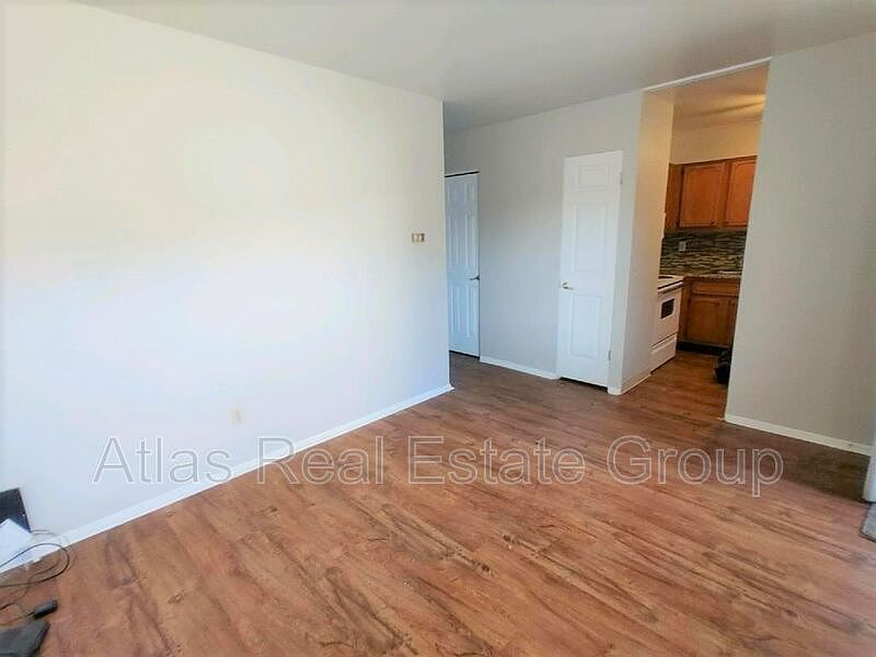 2nd image of 3128 N Arcadia St APT 117