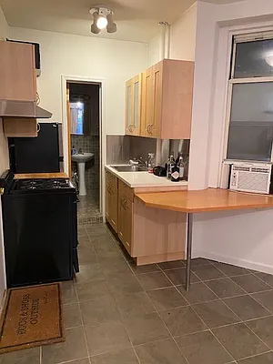 Rented by Performing Assets Corp | media 6