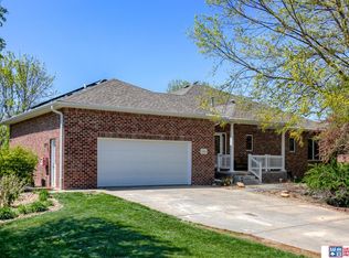 5101 Deer Ridge Dr, Eagle, NE 68347